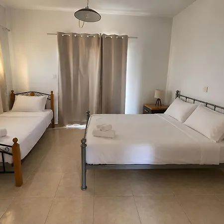 Sea View 2br Townhouse With Large Terrace Kissonerga
