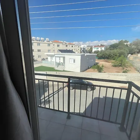 Hébergement de vacances Sea View 2br Townhouse With Large Terrace *